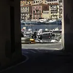 Le Ancore Sulla Darsena Appartement *
