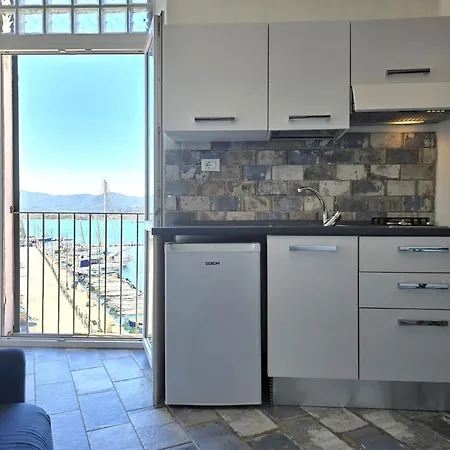 شقة Le Ancore Sulla Darsena