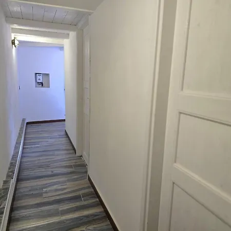 Apartment Le Ancore Sulla Darsena